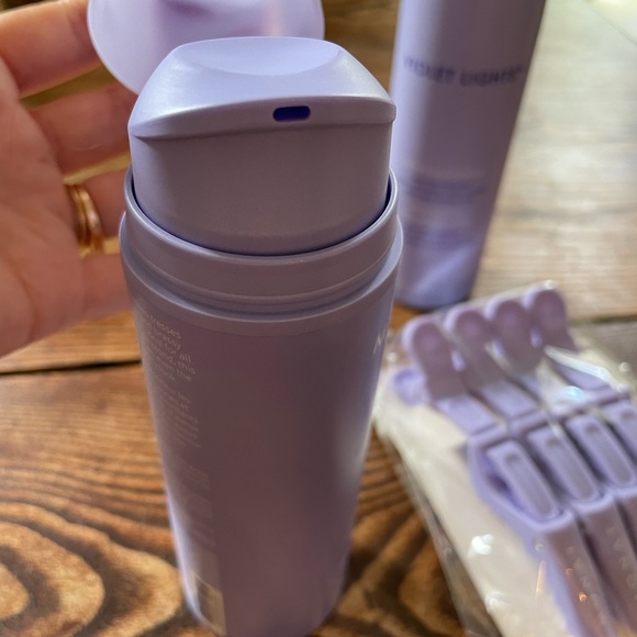 MONAT VIOLET LIGHTS Anti-Brass Shampoo and Toning Masque with clips UNOPENED - Picture 2 of 6